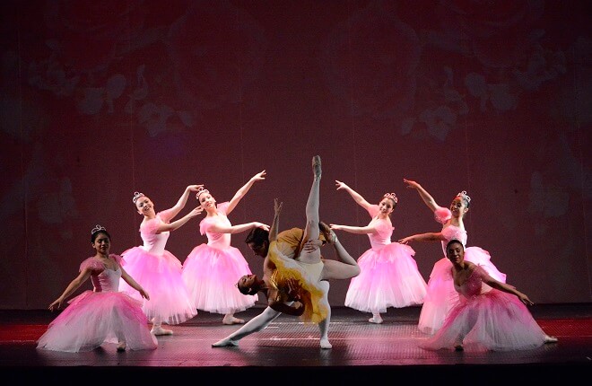 Ballet (1)