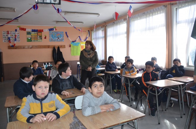 338 establecimientos que tienen alumnos en cuarto básico rindieron prueba Simce de Matemáticas en Los Ríos