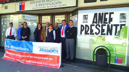 CUT– Chile: mesa del sector público solidariza con trabajadores del Registro Civil