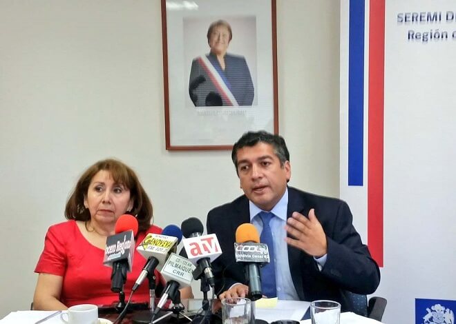 Seremis de Gobierno y Educación rechazan práctica de municipio valdiviano de proclamar logros en la educación pública como gestión propia