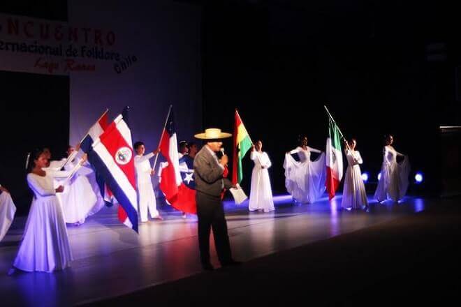 Exitosa clausura del XII Festival Internacional de Folklore Lago Ranco 2016