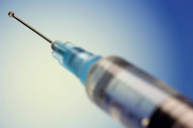 Chile inicia estudio clínico de vacuna contra el COVID - 19