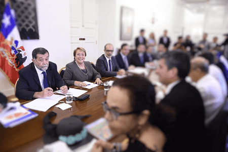 Montecinos abordó tema de seguridad con ministerio del interior y anuncia nuevas acciones de diálogo en la región en Consejo de Intendentes