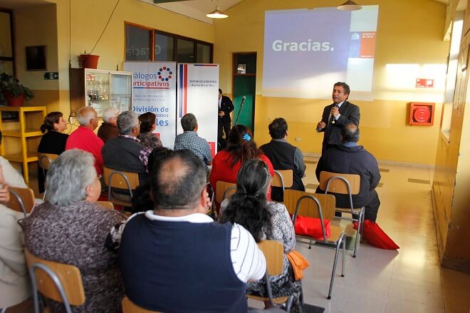 Invitan a dirigentes sociales de Los Ríos a capacitaciones para postular proyectos comunitarios