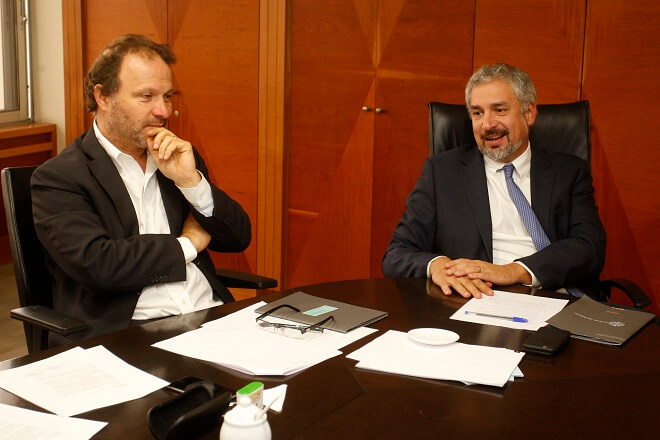 Proyecto La Unión de Historias y restauración de iglesia de Punucapa fueron presentados al Ministro de Cultura