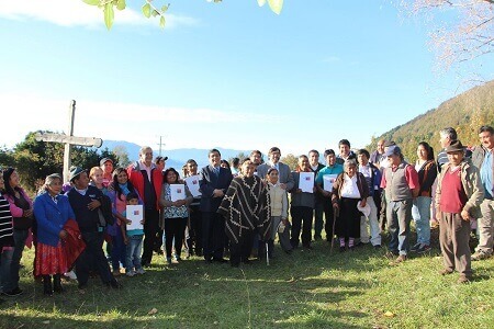 Bienes Nacionales entregó concesión para uso gratuito de cementerio ancestral en Calafquén