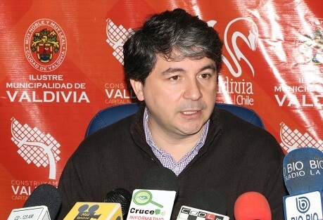Funcionarios municipales de Valdivia se capacitan en temas de inclusión laboral