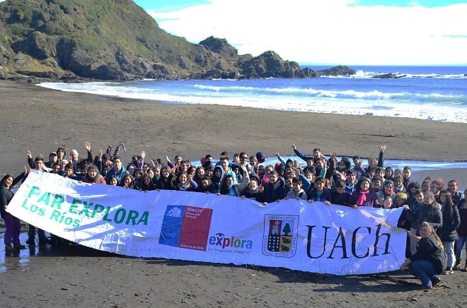 Explora-UACh: estudiantes conocieron especies de las playas valdivianas
