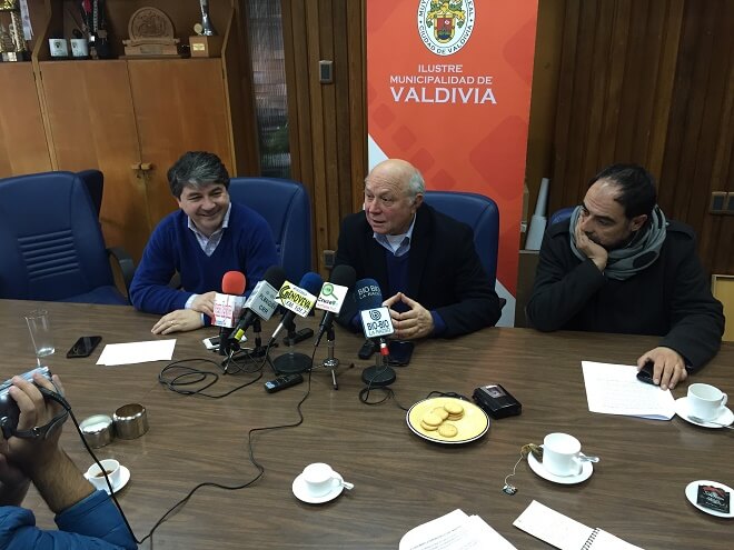 Alcalde Sabat destaca a CCM Valdivia por resultado de evaluación del Gobierno