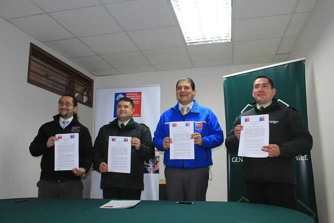 Registro Civil firma convenio con Gendarmería de Chile