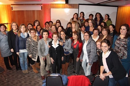 RN de Los Ríos capacitó a mujeres líderes y candidatas en liderazgo femenino con miras a las próximas elecciones municipales: