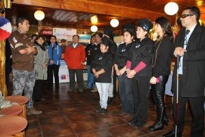 Jóvenes en situación de discapacidad realizaron coctel especial para finalizar capacitación en Panguipulli