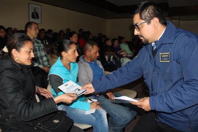 PDI Valdivia llama a extranjeros a regularizar situación migratoria y laboral