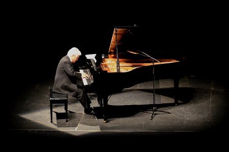 Pianista Roberto Bravo ofrecerá Concierto en Panguipulli
