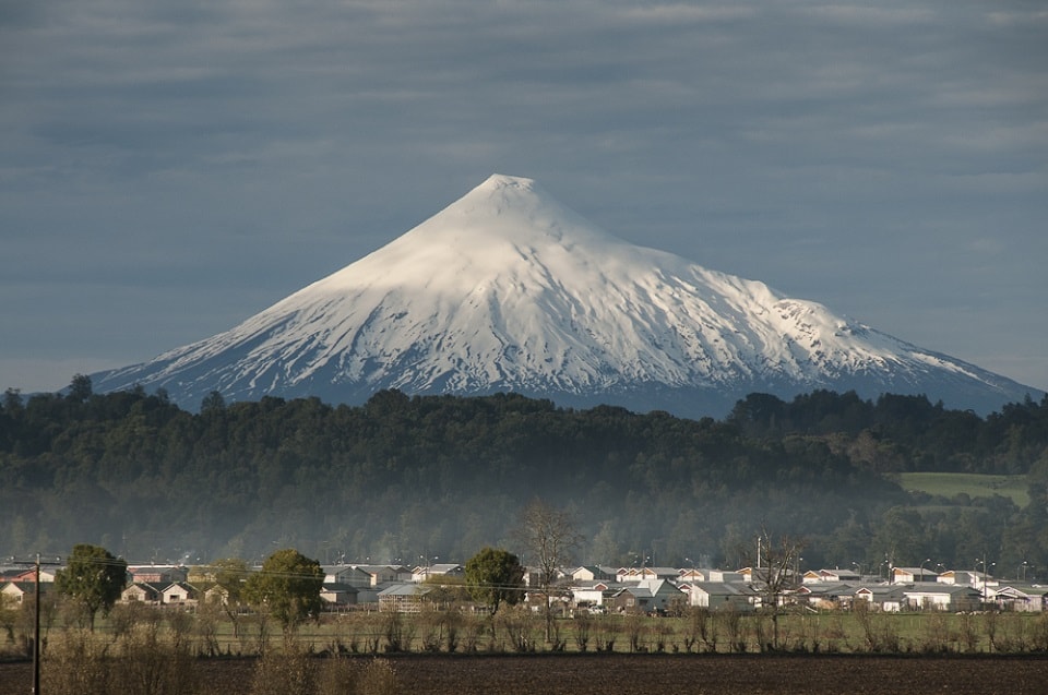 SERNAGEOMIN lanza campaña de información sobre volcanes en Coñaripe