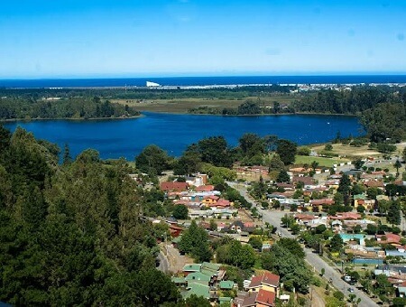 Eguiluz propondrá plan para recuperar lagunas y humedales del Gran Concepción
