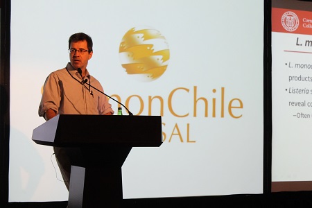 Alfredo Tello, gerente general de Intesal: “El salmón chileno es inocuo y cuenta con una exhaustiva regulación”