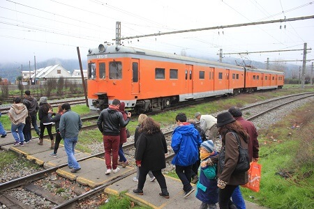 Tren turistico Corto Laja comienza sus recorridos con el Tren del Otoño