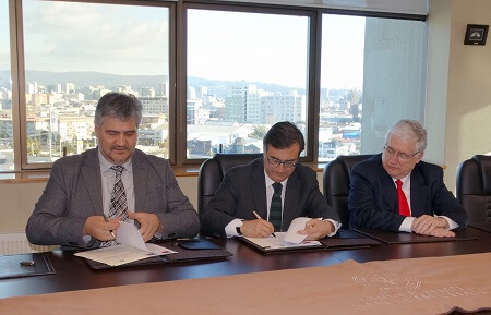 ProChile y U. San Sebastián establecen convenio en post de la Pyme con potencial exportador del Biobío