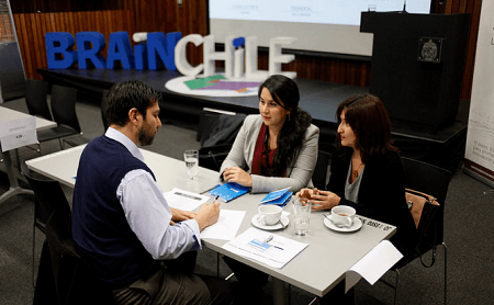 Investigadores de la Facultad de Ciencias Agrarias representaron a la UACh y a la región en el programa Brain Chile