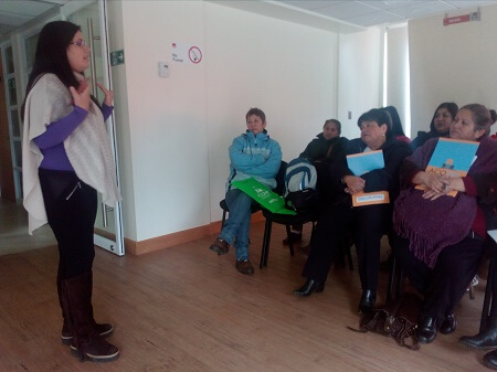 Se da inicio a talleres de educación financiera para jefas de hogar en Máfil   