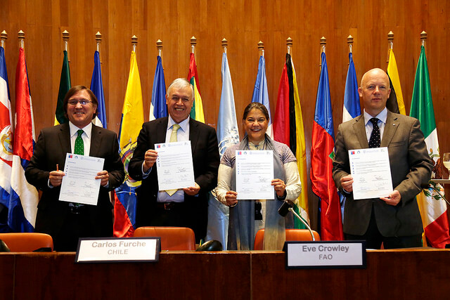 Chile firma Declaración de Rotterdam para potenciar la sostenibilidad del sector lácteo