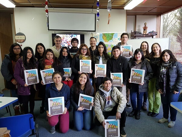 Primer curso de guía bilingüe para aviturismo congrega a estudiantes de toda la Región de Los Ríos