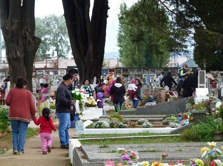 Hasta las 20:00 horas funcionarán cementerios municipales para este 1 de noviembre