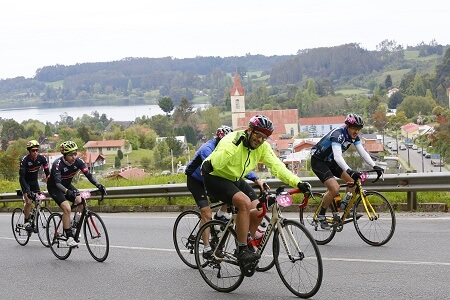 Puertomontino Patricio Almonacid se corona campeón del Trek Giro del Lago 2017
