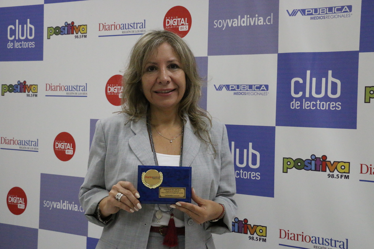 Bárbara Henry, presidenta de la Cámara de Comercio e industrias de Valdivia, fue elegida “Personaje del Año” en área Economía por lectores del Diario Austral