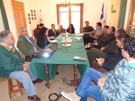 Autoridades regionales y Corma concuerdan crear Mesa de Trabajo para reactivar Pymes forestales en Maule