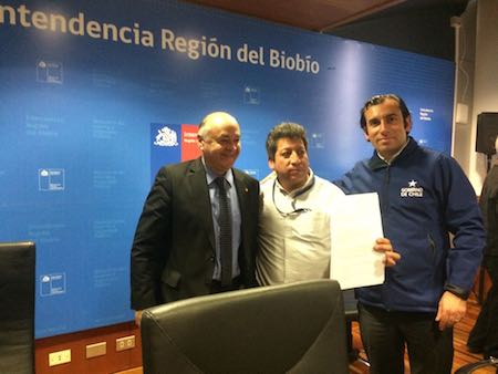 Subsecretario Fernando Arab recibió petitorio de trabajadores Proempleo de la Región del Biobío
