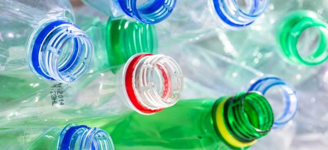 Punto Limpio de Puerto Varas en campaña de recolección de 4000 botellas plásticas para innovador proyecto de Invernadero en Colonia Río Sur