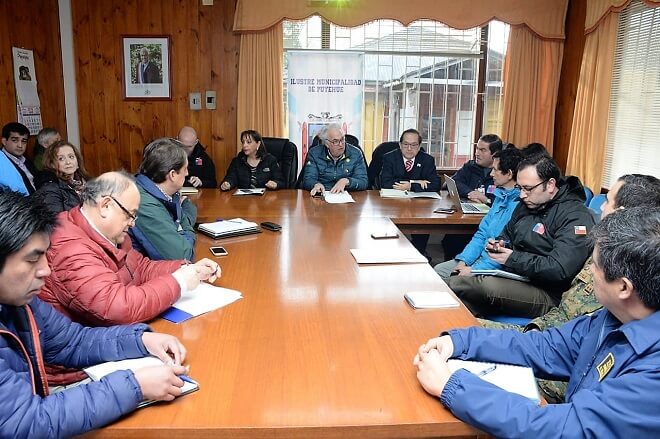 En Puyehue presentaron Plan de Contingencia por alerta temprana en Cordón Caulle