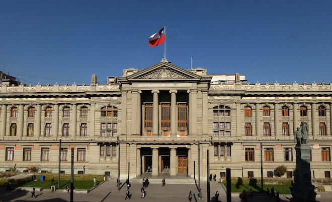 Corte Suprema confirma rechazo a proyectos salmoneros en la costa de Los Ríos