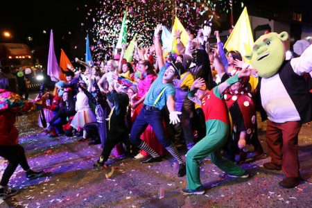 “Acordeonista Autómata” y “Titanic” fueron fueron los grandes ganadores de un nuevo Carnaval de Primavera en Valdivia