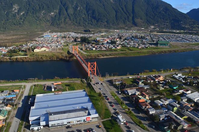 Debate de Ley de pesca y zonas contiguas en Aysén: autoridades y gremios plantean requerimientos a ministro de Economía