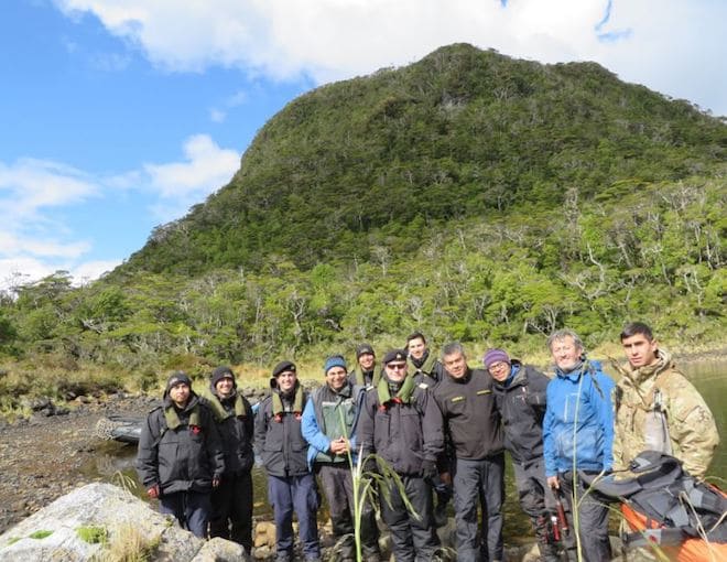 Sernageomin participa en exploración al volcán más austral del continente americano