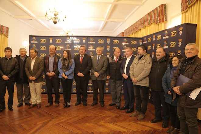 Alcaldes de la provincia del Biobío y parlamentarios realizaron importante reunión interasociativa