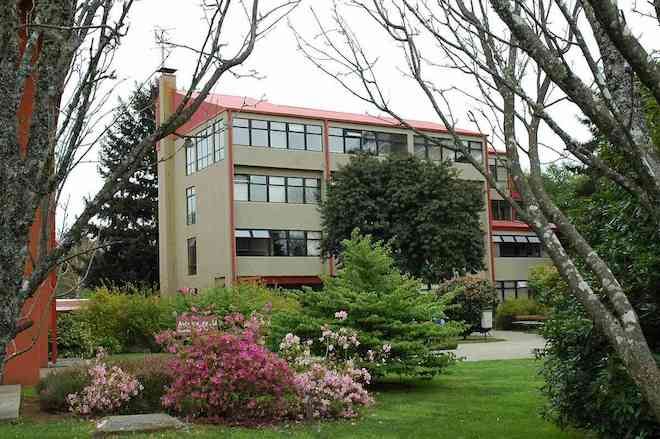 Consejo de Facultad de Ciencias Juridicas y Sociales emite Declaración Pública frente a paralización de actividades de la carrera de Derecho