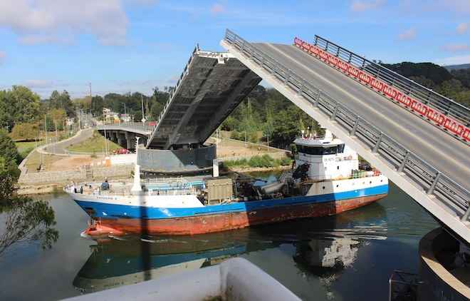 MOP obtiene recomendación favorable y abrirá licitación para reparación definitiva de puente Cau Cau
