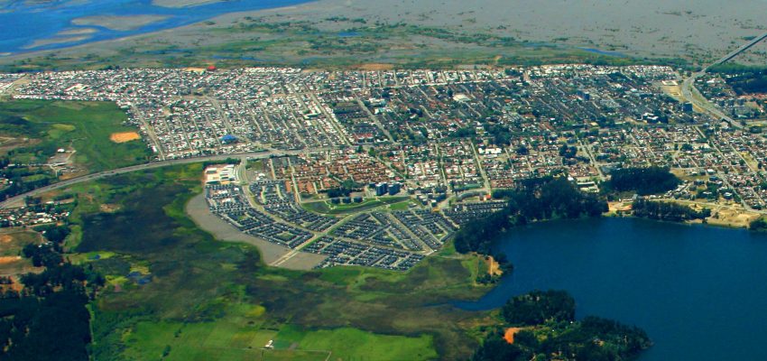 En ceremonia reflexiva y junto a la Laguna Chica San Pedro de la Paz celebró 23 años