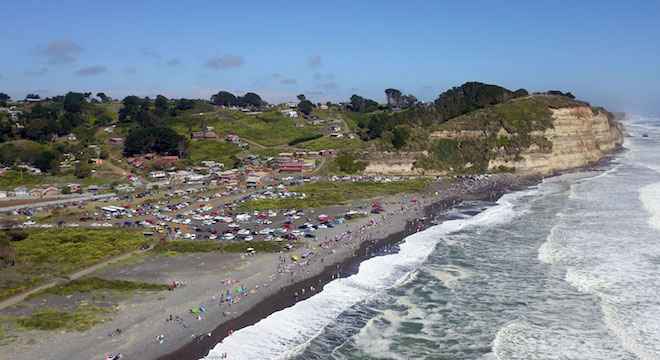 Puerto Saavedra se repleta en año nuevo y confirma la tendencia de ser destino obligado este verano 2020