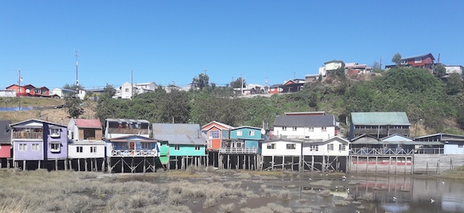 Capítulo médico del Hospital de Castro pide barrera sanitaria para enfrentar Covid-19