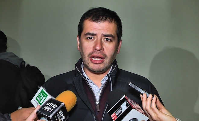 Colegio de Periodistas denunciará a seremi de Salud de La Araucanía afectada por Covid-19 por propagación del virus