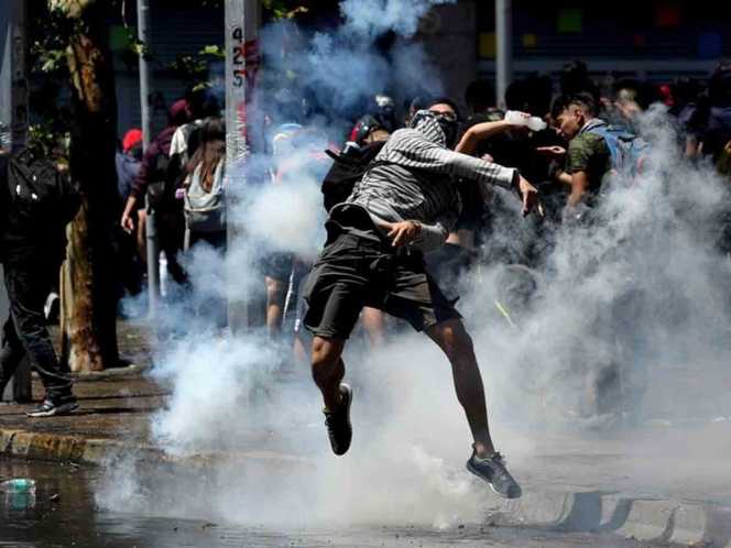 Interpondrán acciones legales contra padres de menores que cometen delitos en manifestaciones violentas