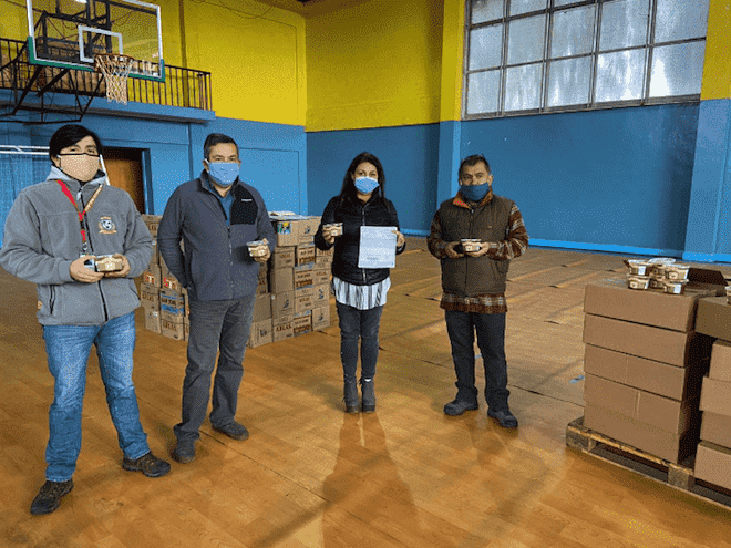 Cooperativa apícola aportó con una tonelada de miel a la campaña solidaria "Todos y todas por Paillaco"