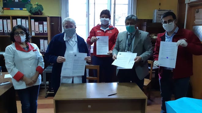 Servicio de Salud Valdivia y Hospital de Panguipulli firman acuerdo para traspaso de $500 millones