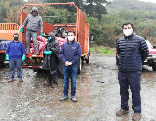 Agricultores y comunidades originarias de Cañete y Tirúa realizan donación de alimentos para sectores vulnerables