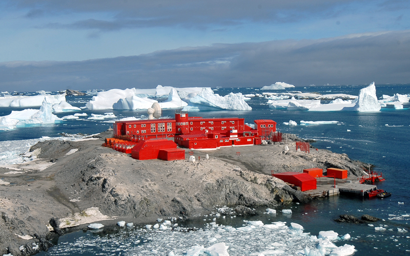 Personal de base O'Higgins desarrolla sus funciones en forma normal tras fuerte sismo registrado en la Antártica